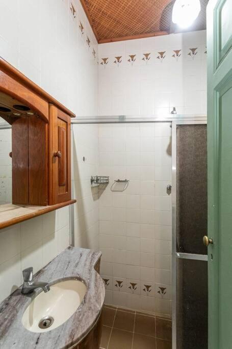 Botafogo Casa De Charmosa 2qts Com Vaga Apartamento *
