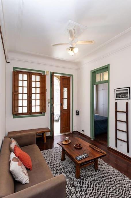 Botafogo Casa De Charmosa 2qts Com Vaga * Rio de Janeiro